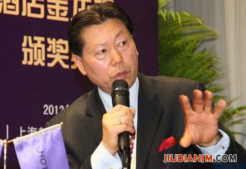 北京国宾友谊酒店管理公司董事、高级副总裁刘建华